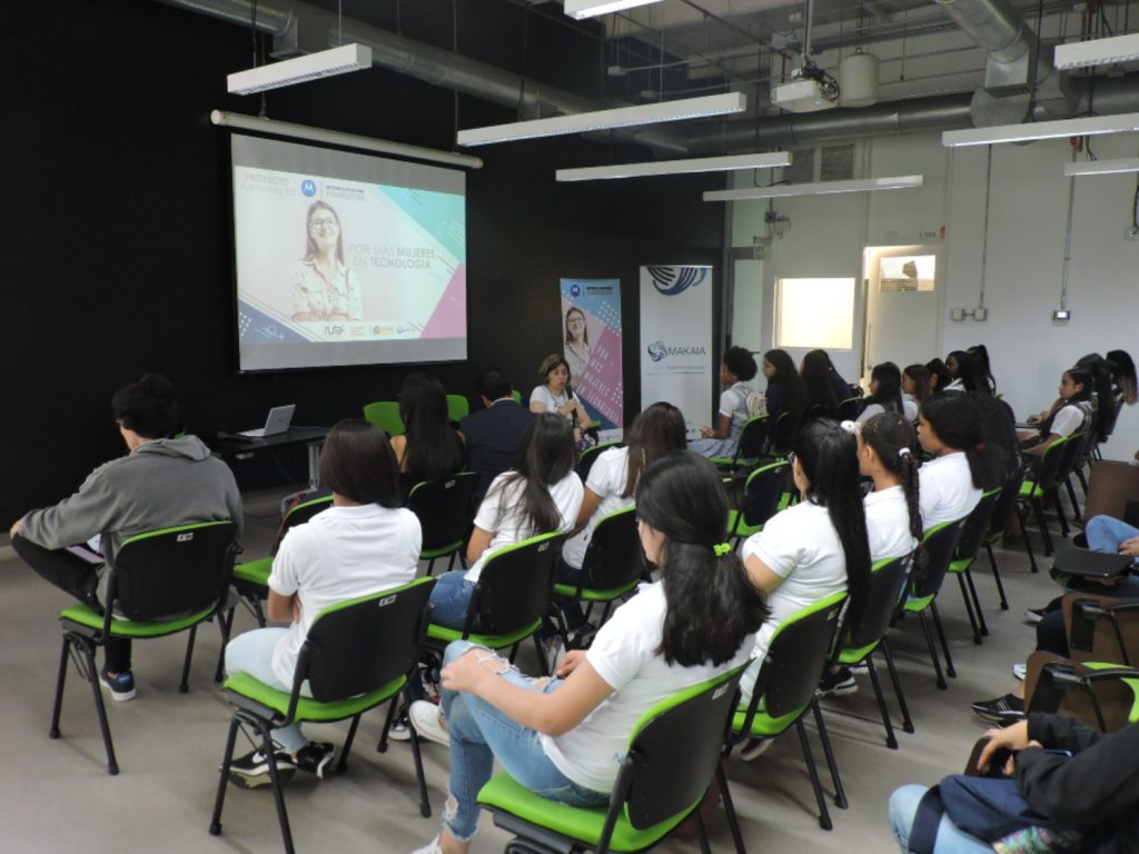 Mujeres en Tecnologia