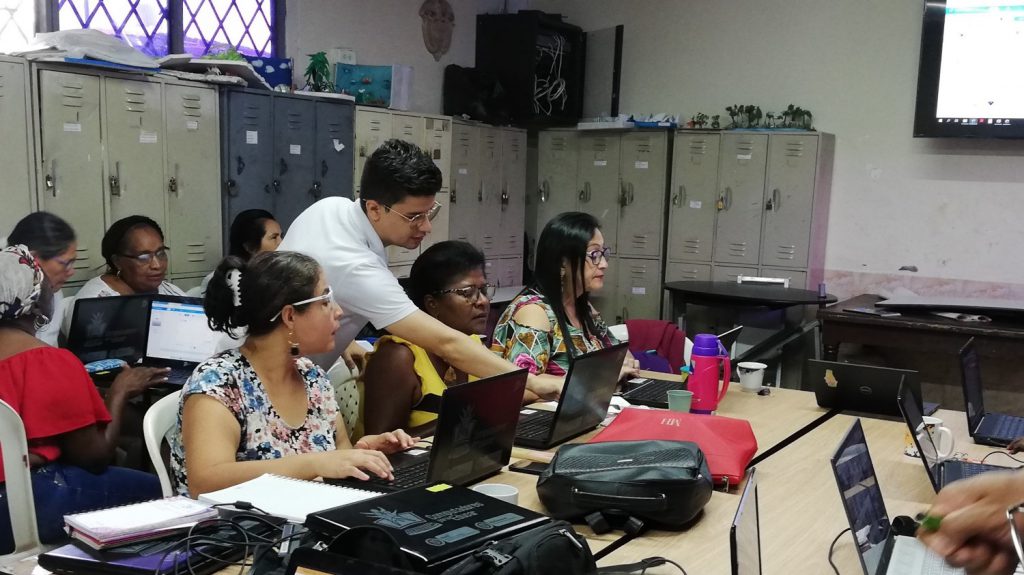 Orientate el mundo a un clic